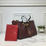 Borsa VLTN Garavani Escape 0099 p800 41x25x18 cm