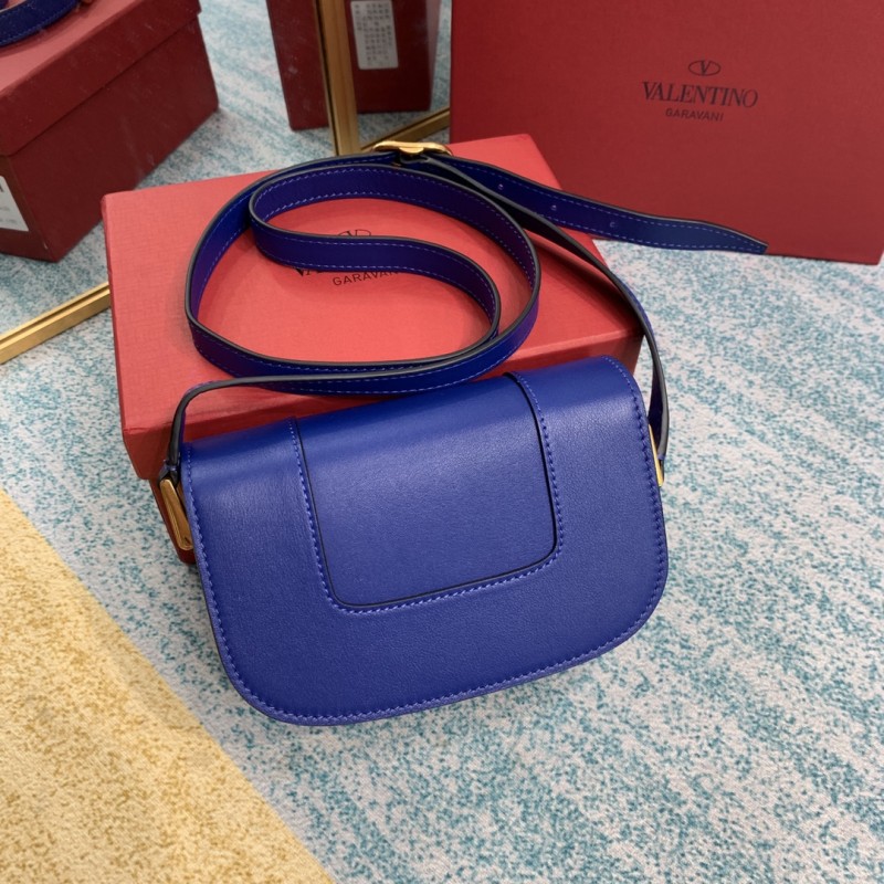 Borsa VLTN p700  MAXI V0032 18 x7,5 x12,5cm