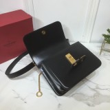 Borsa VLTN p750  Garavani VSLING V0007 22 x 18 x 13 cm