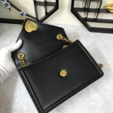 Dolce & Gabbana 40020419  size20.5x15.5x4.5cm