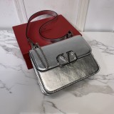 Borsa VLTN p750  Garavani VSLING V0007 22 x 18 x 13 cm