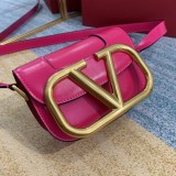 Borsa VLTN p700  MAXI V0032 18 x7,5 x12,5cm