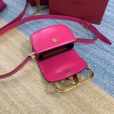 Borsa VLTN p700  MAXI V0032 18 x7,5 x12,5cm