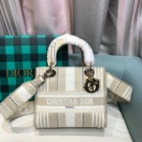 Borsa DIOR p680 44550  24 x 20 x 11cm