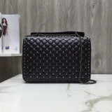 Borsa VLTN 204171050 0121X LGARAVANI ROCKSTUD SPIKE  33cm