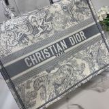 Dior Book Tote 36cm e 41cm44