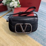 Borsa VLTN MAXI V0030 p780 26,5x9x15cm