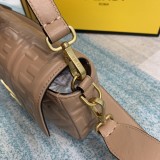 Fendi Baguette 8BS600 26x15x6cm 1