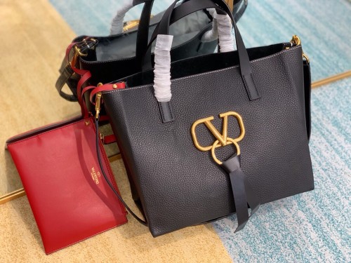 Borsa VLTN580V  V0666  30x 25x 14 cm