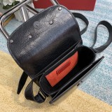 Borsa VLTN p700  MAXI V0032 18 x7,5 x12,5cm