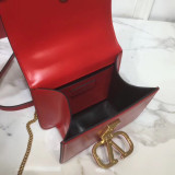 Borsa VLTN  VSLING 0005  p650  18 x 16 x 8,5 cm