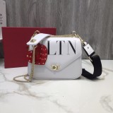 Borsa VLTN V2060 p800 23x 18x 8cm