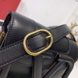 Borsa VLTN p700  MAXI V0032 18 x7,5 x12,5cm