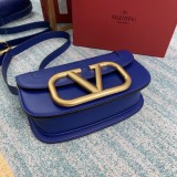 Borsa VLTN MAXI V0030 p780 26,5x9x15cm