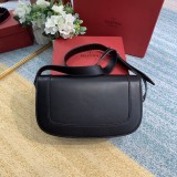 Borsa VLTN MAXI V0030 p780 26,5x9x15cm