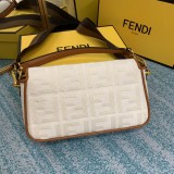 Borsa Fendi modello 8BR600