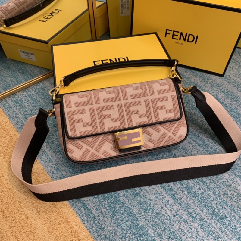 Borsa Fendi modello 8BR600