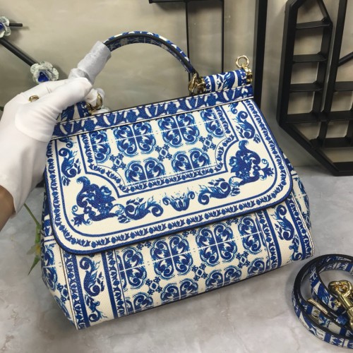 Dolce & Gabbana  33020419 size25X20X12cm