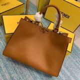 Borsa Fendi modello 674
