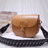 DIOR Bobby p850   27x19,5x8CM