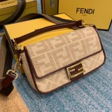 Borsa Fendi modello 8BR600