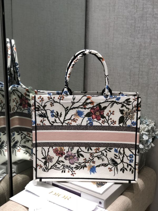 Dior Book Tote 36cm e 41cm29