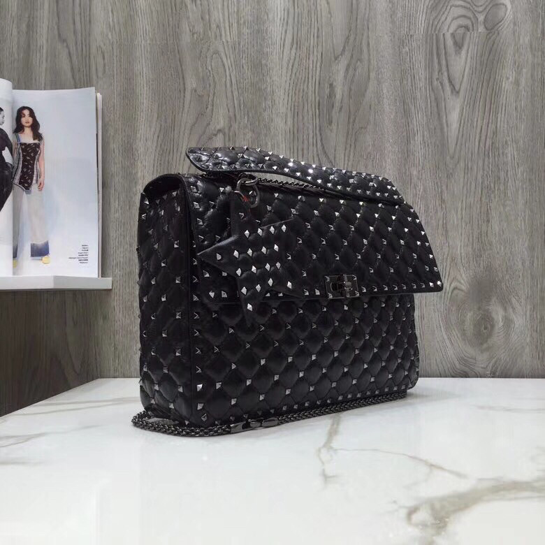 Borsa VLTN 204171050 0121X LGARAVANI ROCKSTUD SPIKE  33cm