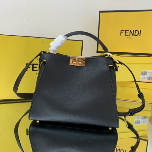 Borsa Fendi modello 302