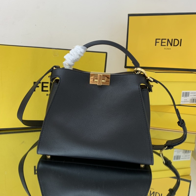 Borsa Fendi modello 302