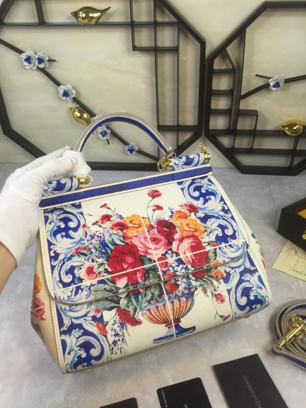 Dolce & Gabbana  33020419 size25X20X12cm