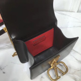 Borsa VLTN  VSLING 0005  p650  18 x 16 x 8,5 cm