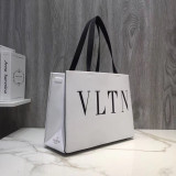 Borsa VLTN V2052 p780  34x26x14 cm