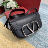 Borsa VLTN MAXI V0030 p780 26,5x9x15cm