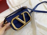 Borsa VLTN modello 1011s007