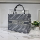 Dior Book Tote 36cm e 41cm43