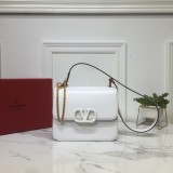 Borsa VLTN p750  Garavani VSLING V0007 22 x 18 x 13 cm
