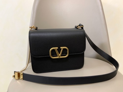 Borsa VLTN p740  0074L Valentino 19  22x16x12cm