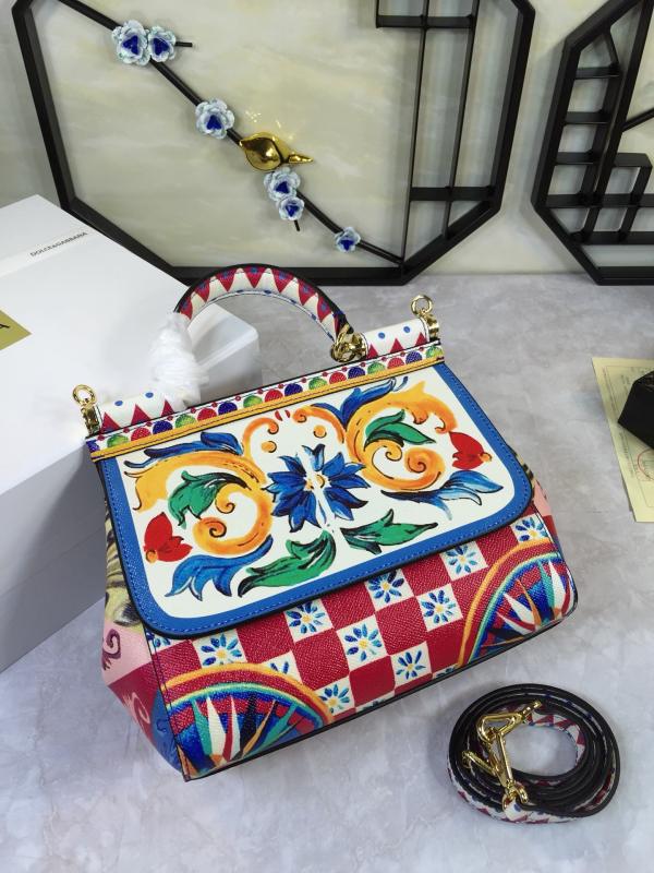 Dolce & Gabbana  33020419 size25X20X12cm