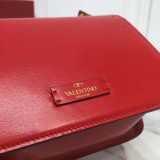 Borsa VLTN  VSLING 0005  p650  18 x 16 x 8,5 cm