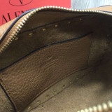 Borsa VLTN 5526 p500 20x8x14cm