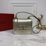 Borsa VLTN  VSLING 0005  p650  18 x 16 x 8,5 cm