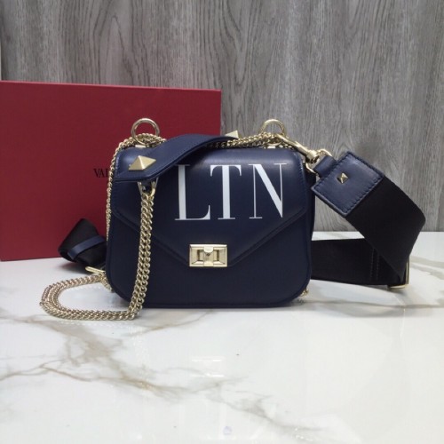 Borsa VLTN V2061 p760 19x15x7,5cm