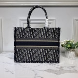 Dior Book Tote 36cm e 41cm42
