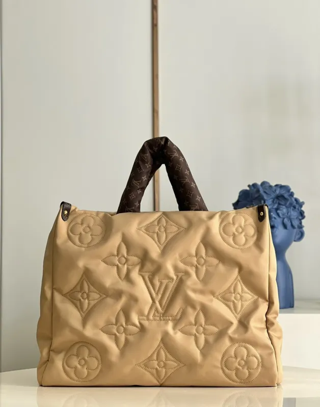Borsa LV onthego M59007