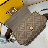 Fendi  Baguette  8BBR600