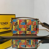 Fendi  Baguette  8BBR600
