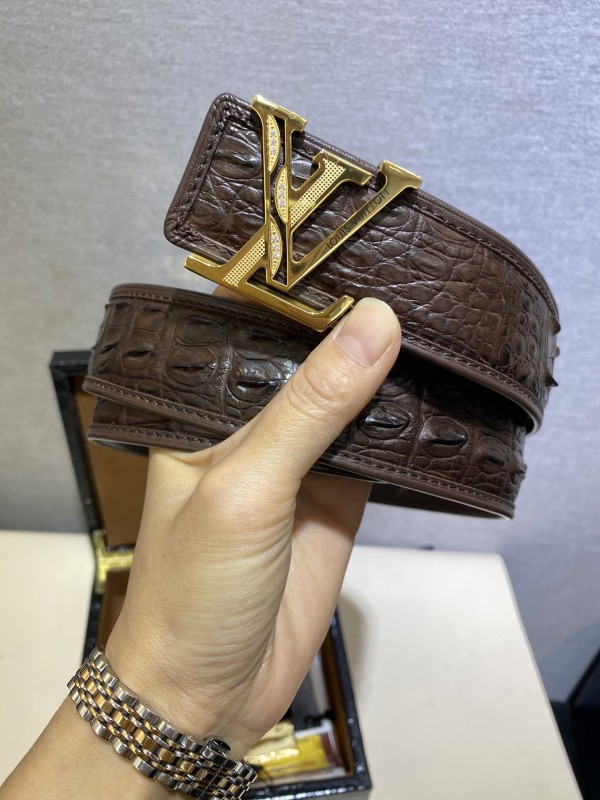 Cintura LV  3,8cm p450