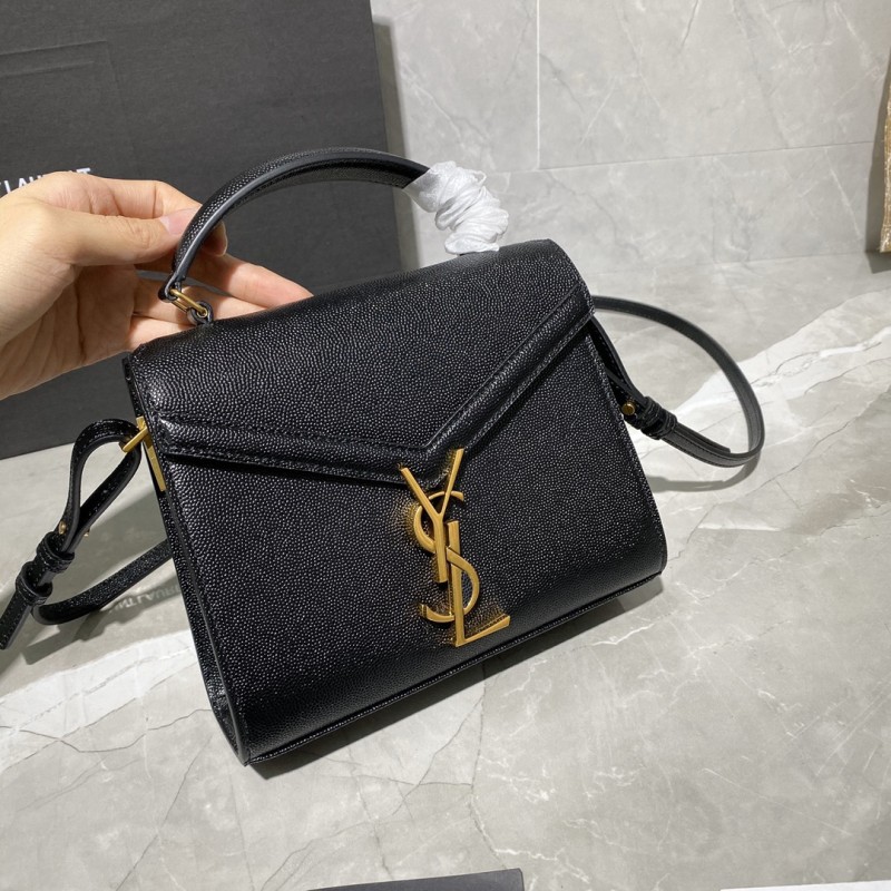 Cassandra Mini 623930 - 602716 20×16×7.5cm