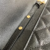 Pochette con catena cassandre in pelle mix trapuntata  620280