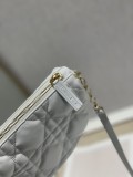 M7200